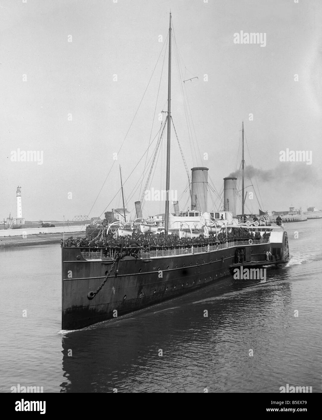 Bord belge Léopold II arrive à Ostende transportant des marins belges du Havre dans le Nord de la France;Vers 1914 ;DM2278 Banque D'Images