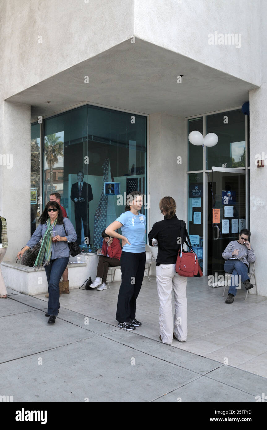 Siège social démocratique et du centre d'appels Barack Hussein Obama pour la campagne des élections présidentielles à Santa Monica, Californie Banque D'Images