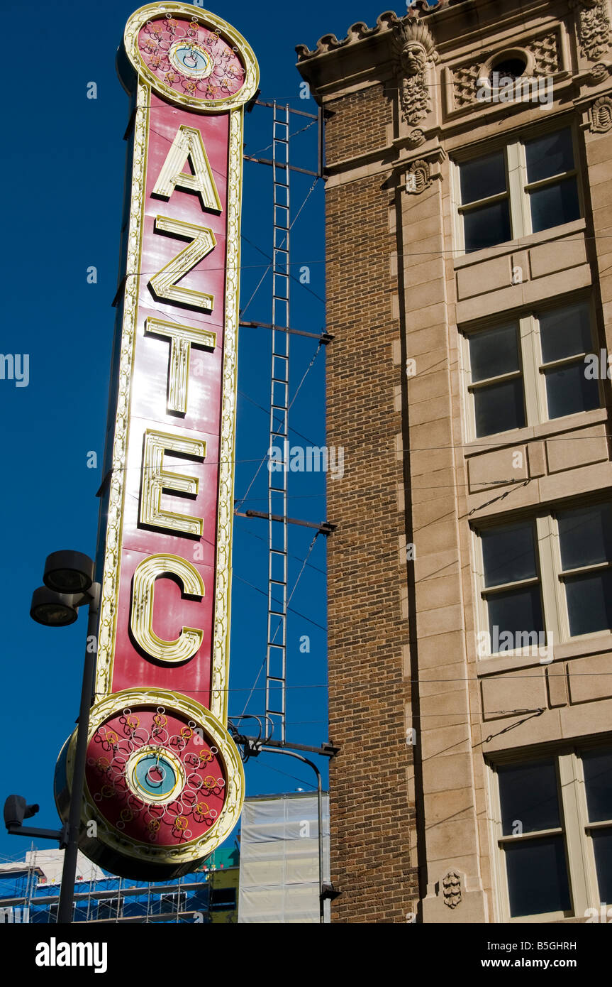 Théâtre aztèque signe, San Antonio, Texas. Banque D'Images