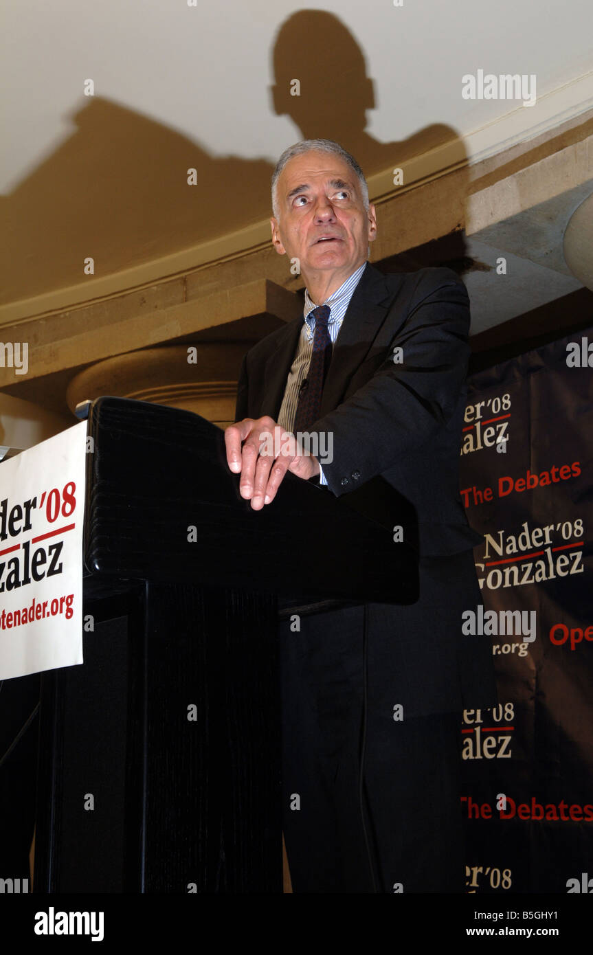 Le candidat indépendant Ralph Nader apparaît lors d'un rassemblement contre la criminalité des entreprises Banque D'Images