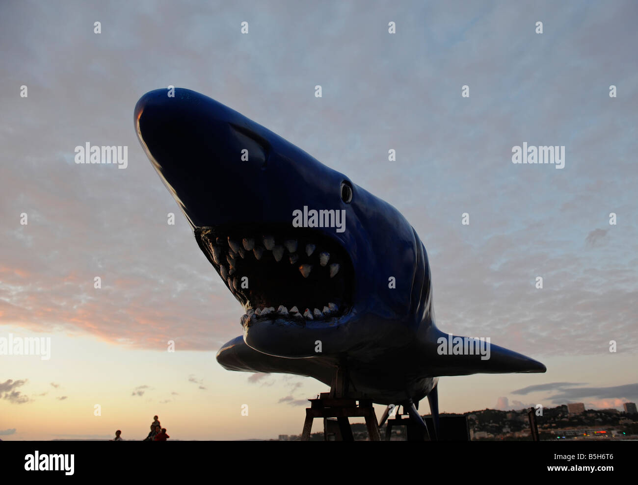 Une réplique au requin un centre de loisirs à Marseille France Banque D'Images
