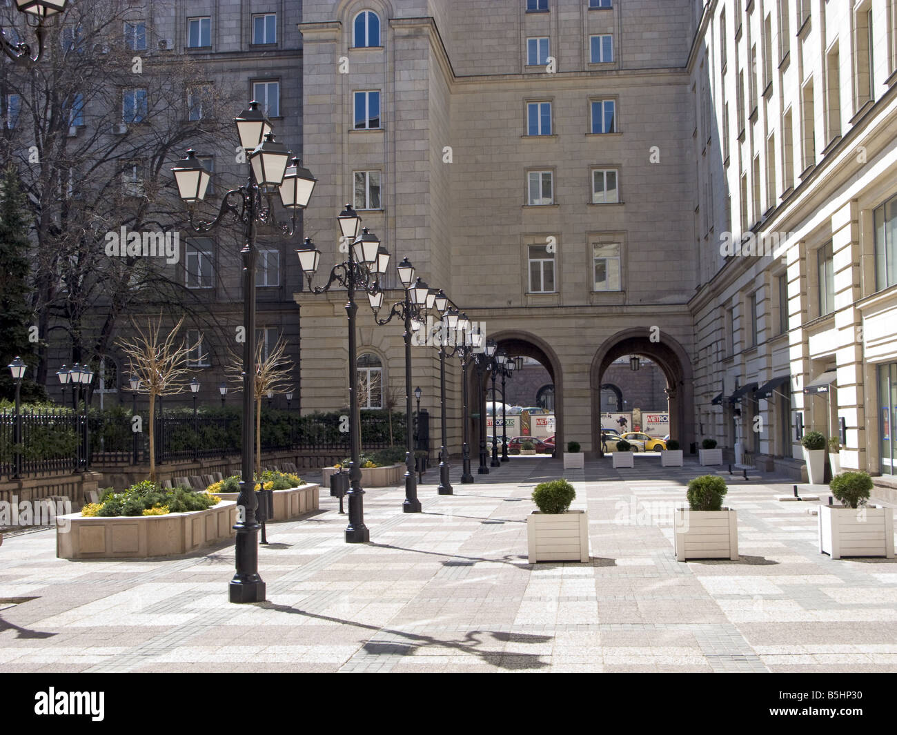 Lumières derrière l'hôtel Sheraton de Sofia la capitale de la Bulgarie. Banque D'Images