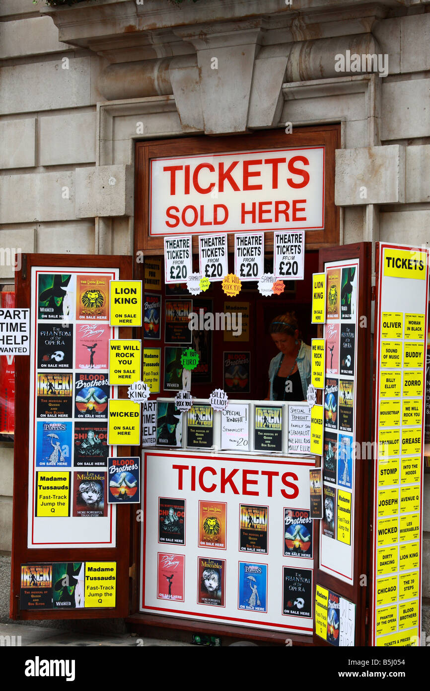 Vendeur de billets à Covent Garden, Londres, Angleterre, Royaume-Uni Banque D'Images