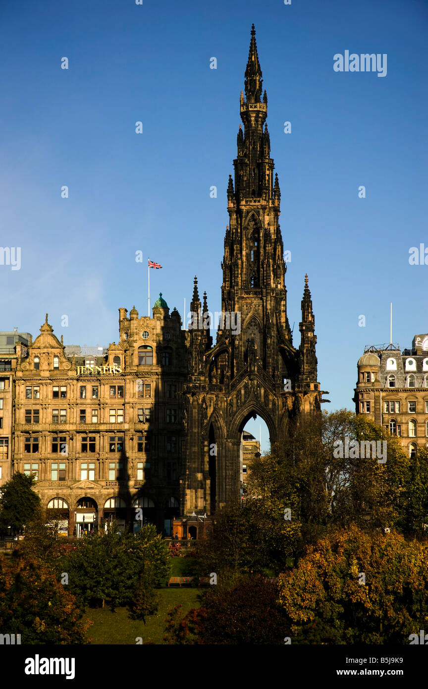 Monument de Walter Scott, Édimbourg, Écosse, Royaume-Uni, l'Europe à l'automne Banque D'Images