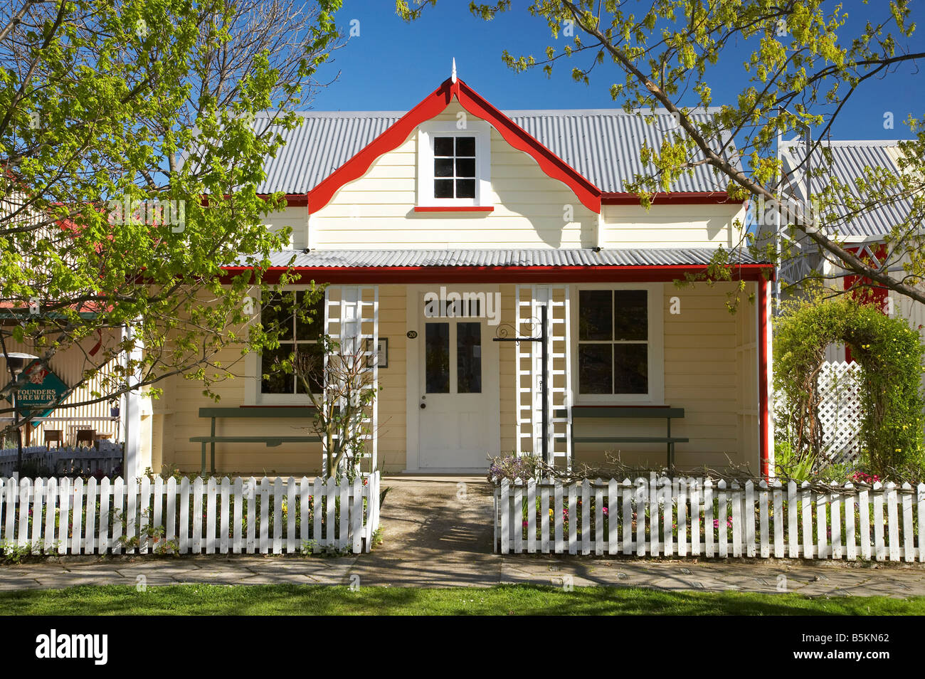 Réplique de Ernest Rutherfords Berceau fondateurs Heritage Park Nelson ile sud Nouvelle Zelande Banque D'Images