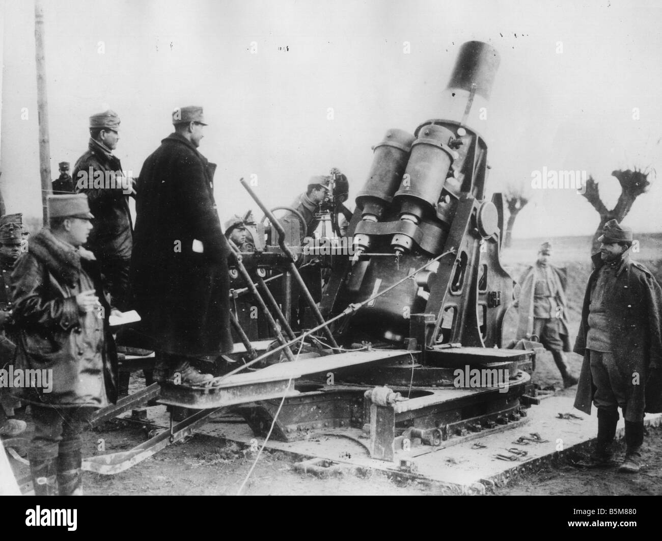 Serbie Austrian machine gun Photo History World War One Balkans Austrian 305 Skoda Machine gun sur le front serbe undat Photo Banque D'Images