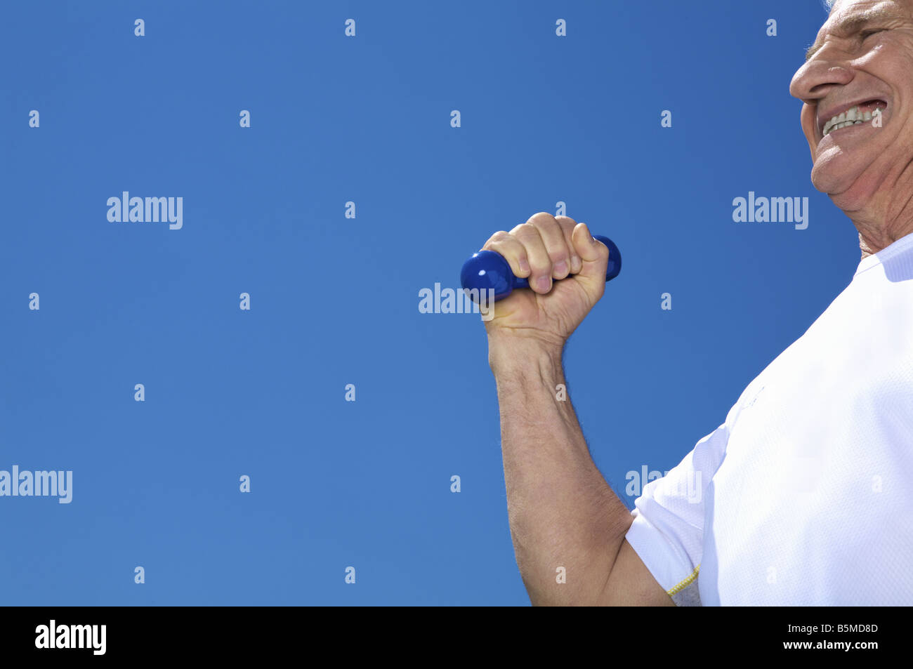 Un homme âgé de l'exercice Banque D'Images