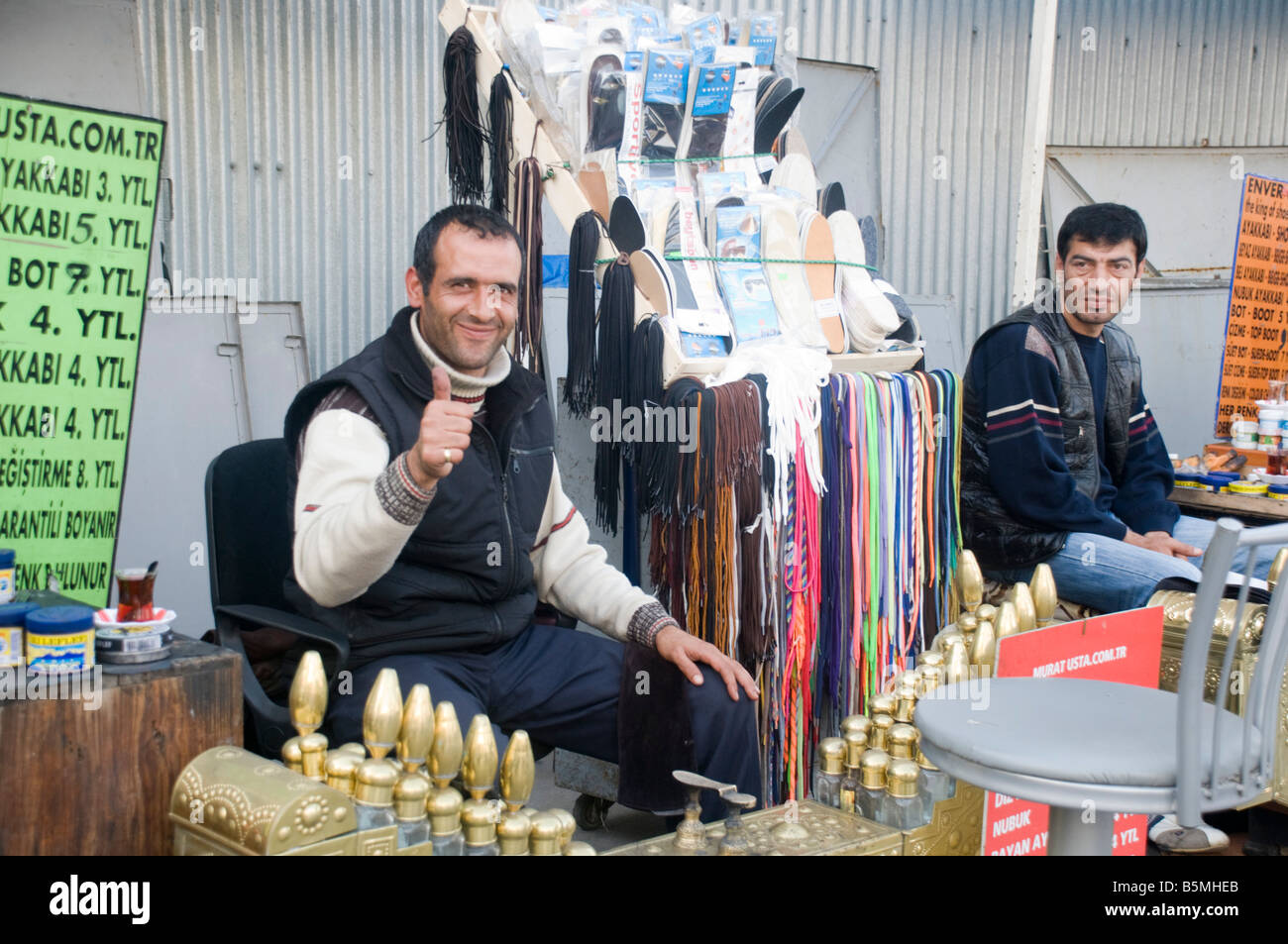 Turquie Istanbul cireur stand Banque D'Images