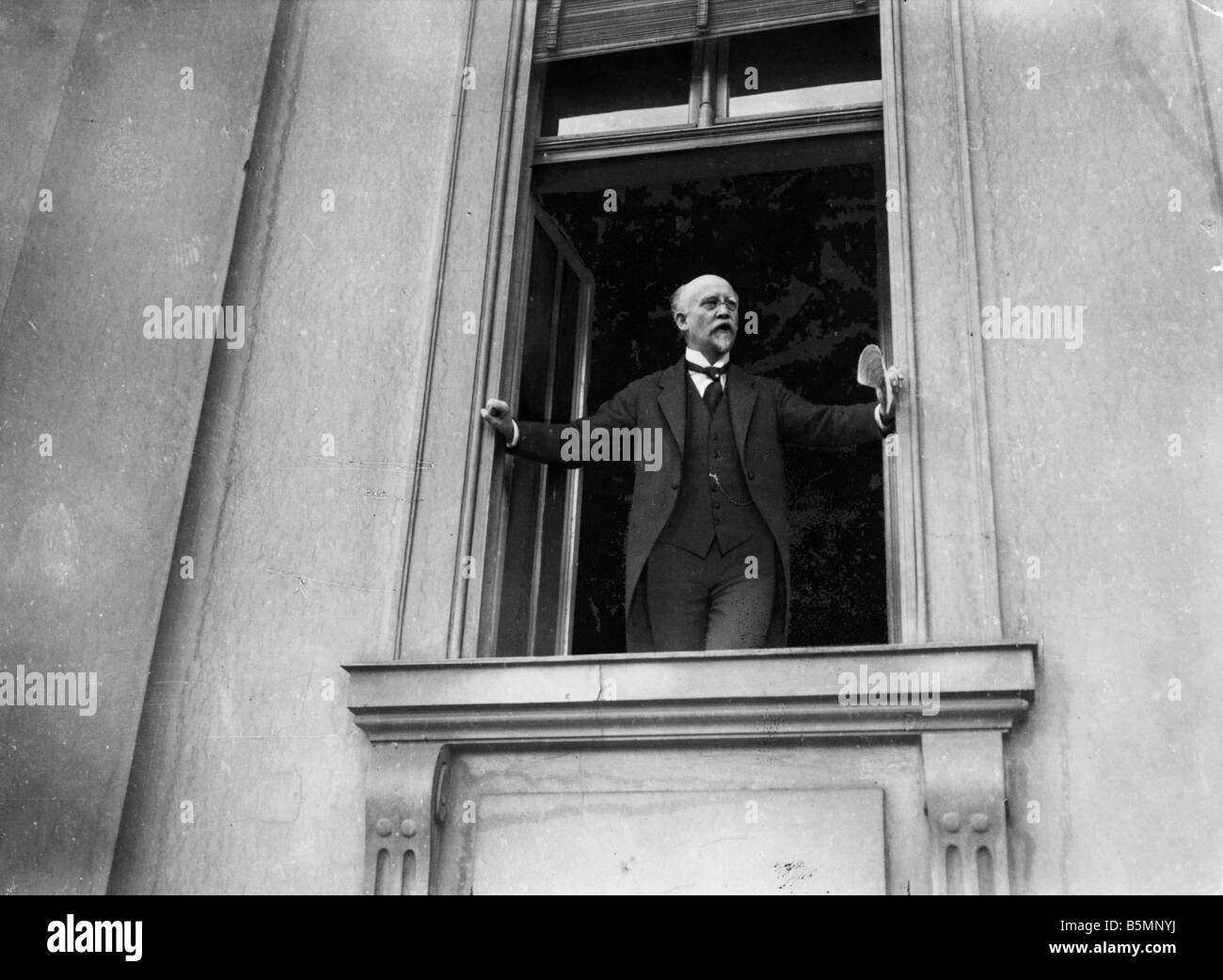 8 1918 119 A1 21 19 1918 Révolution Discours de Scheidemann Révolution de Novembre 1918 La Friedrich Ebert devient chancelier du Reich après Banque D'Images