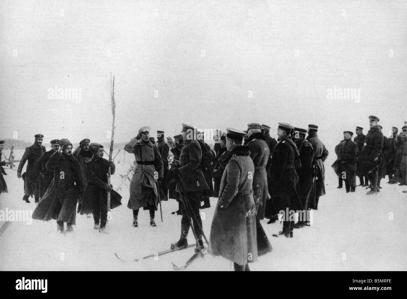 9 1917 1215 A1 12 Brest Litowsk arrivée de soldats de la Seconde Guerre mondiale, Russ 1191418 Allemand Russe de Brest Litowsk armistice le 15 décembre Banque D'Images