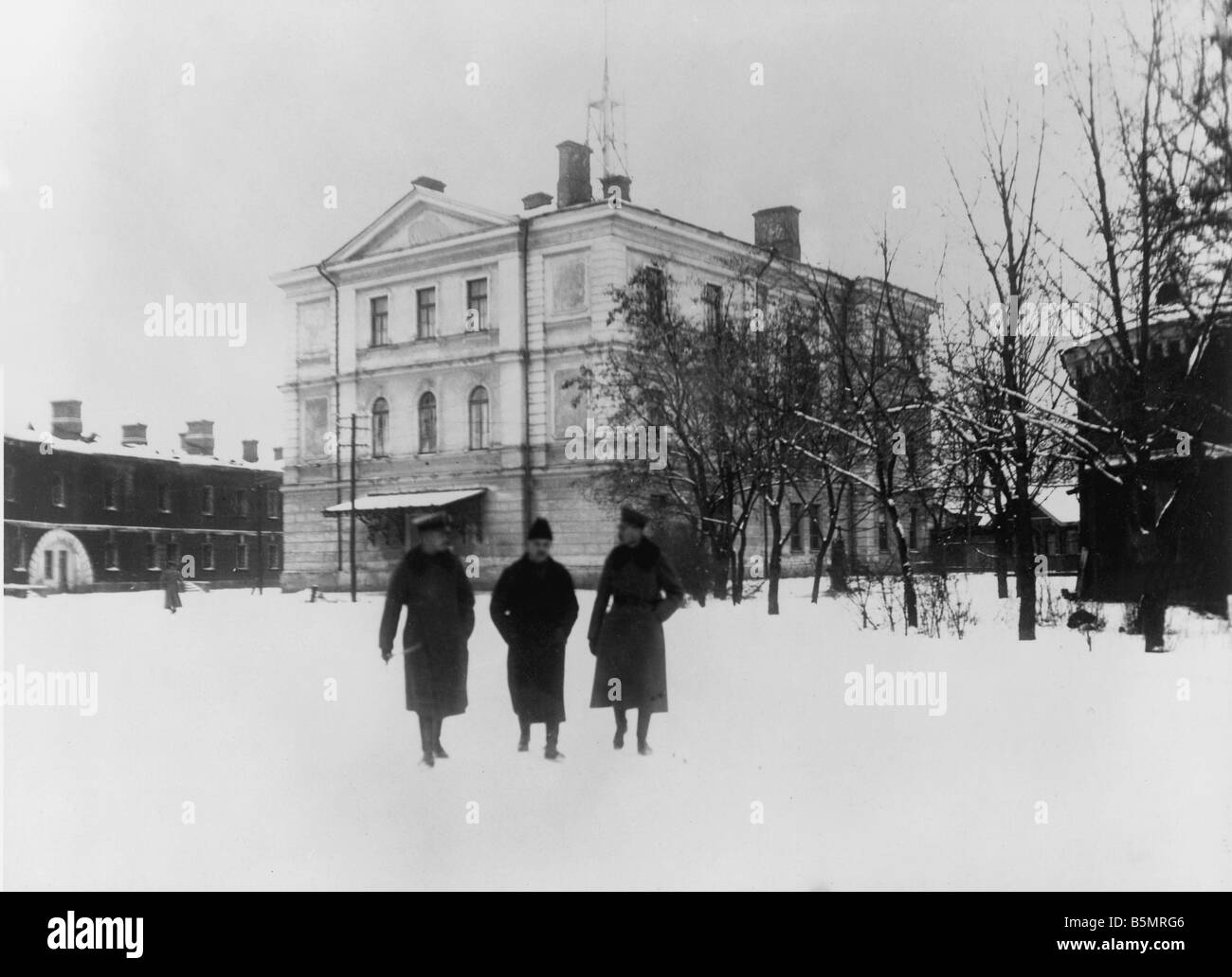 9 1917 1215 A1 2 immeubles Conférence 1917 World War 1 1914 18 l'armistice Allemand Russe de Brest Litowsk 15 décembre 1917 et Banque D'Images
