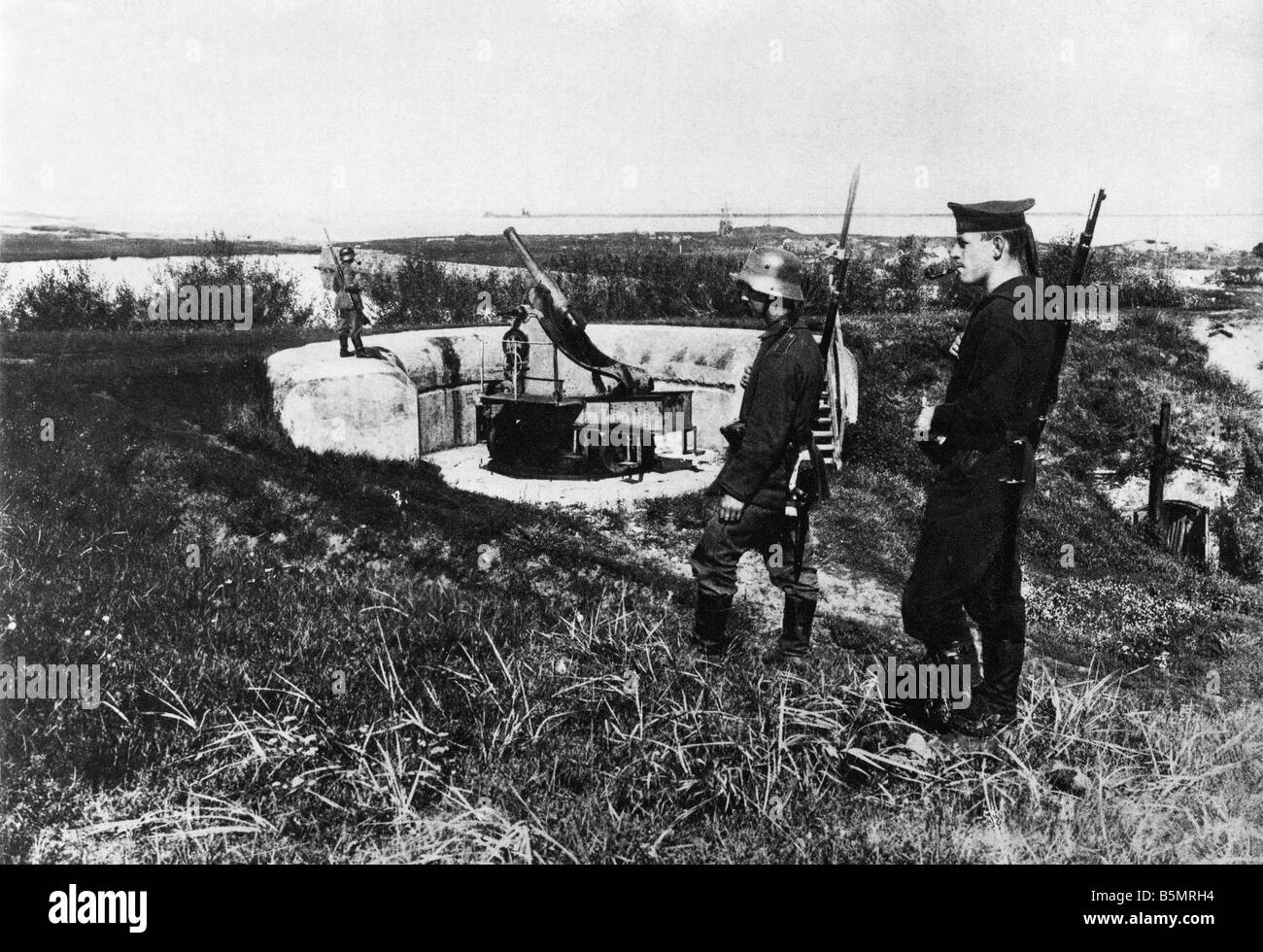 9 1917 9 4 A1 E Moyen-orient Fr Ger 1917 troupes en Dwina Guerre Mondiale 1 1914 18 Front de l'Est les troupes allemandes de l'écume la Dwina le 2 septembe Banque D'Images