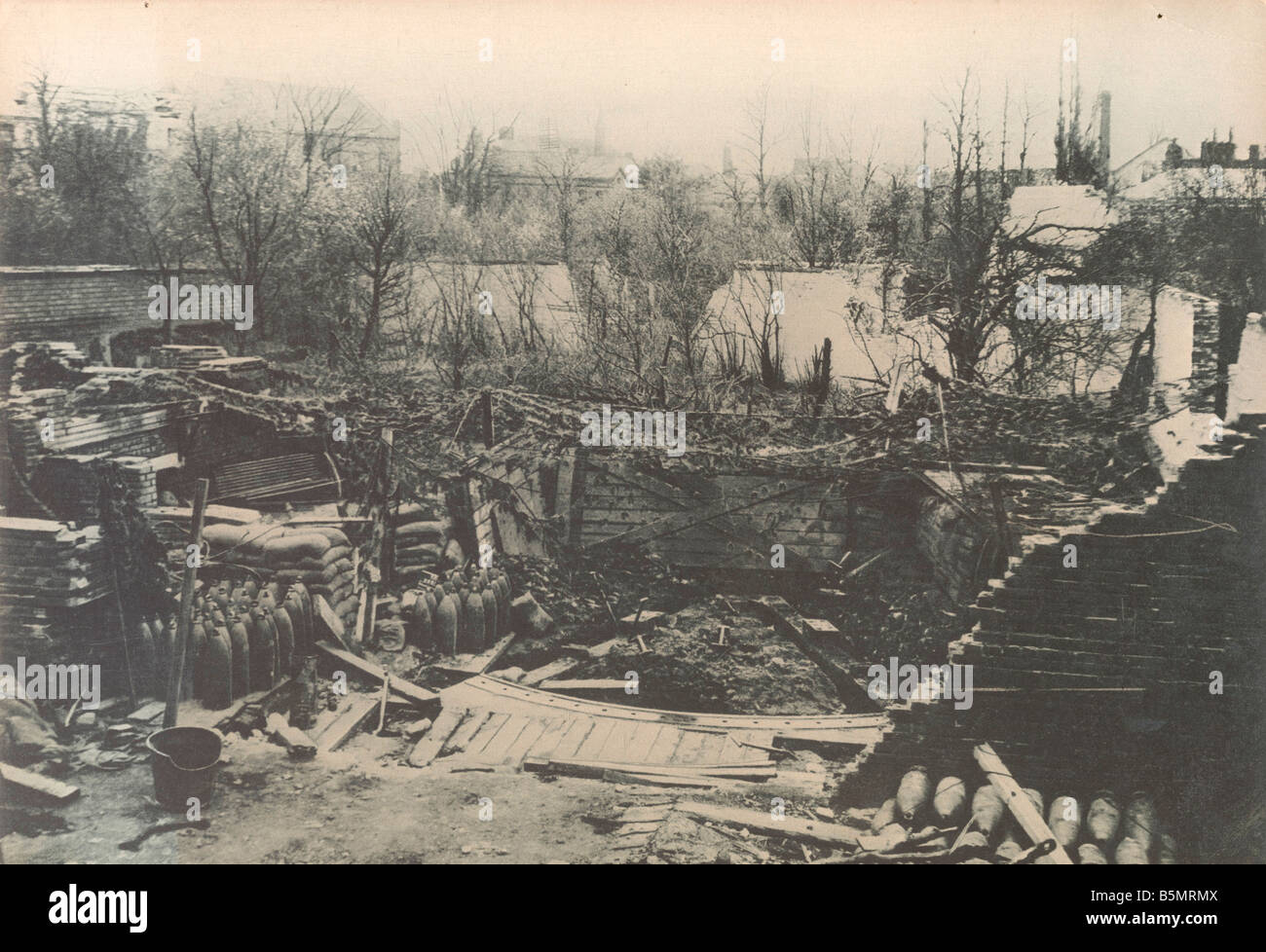 9 1918 4 9 A1 1 E Bataille d'Armentieres 1918 Photo World War 1 1914 18 Western Front Bataille d'Armentieres Arr Lille 9e 18e Ap Banque D'Images