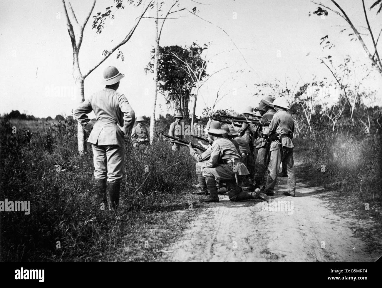9AF 1914 0 0 A1 5 Exercice sur le terrain de l'Est allemande de la première guerre mondiale troupes af 1 Guerre dans les colonies l'Afrique orientale allemande maintenant Tanzanie Domaine Banque D'Images