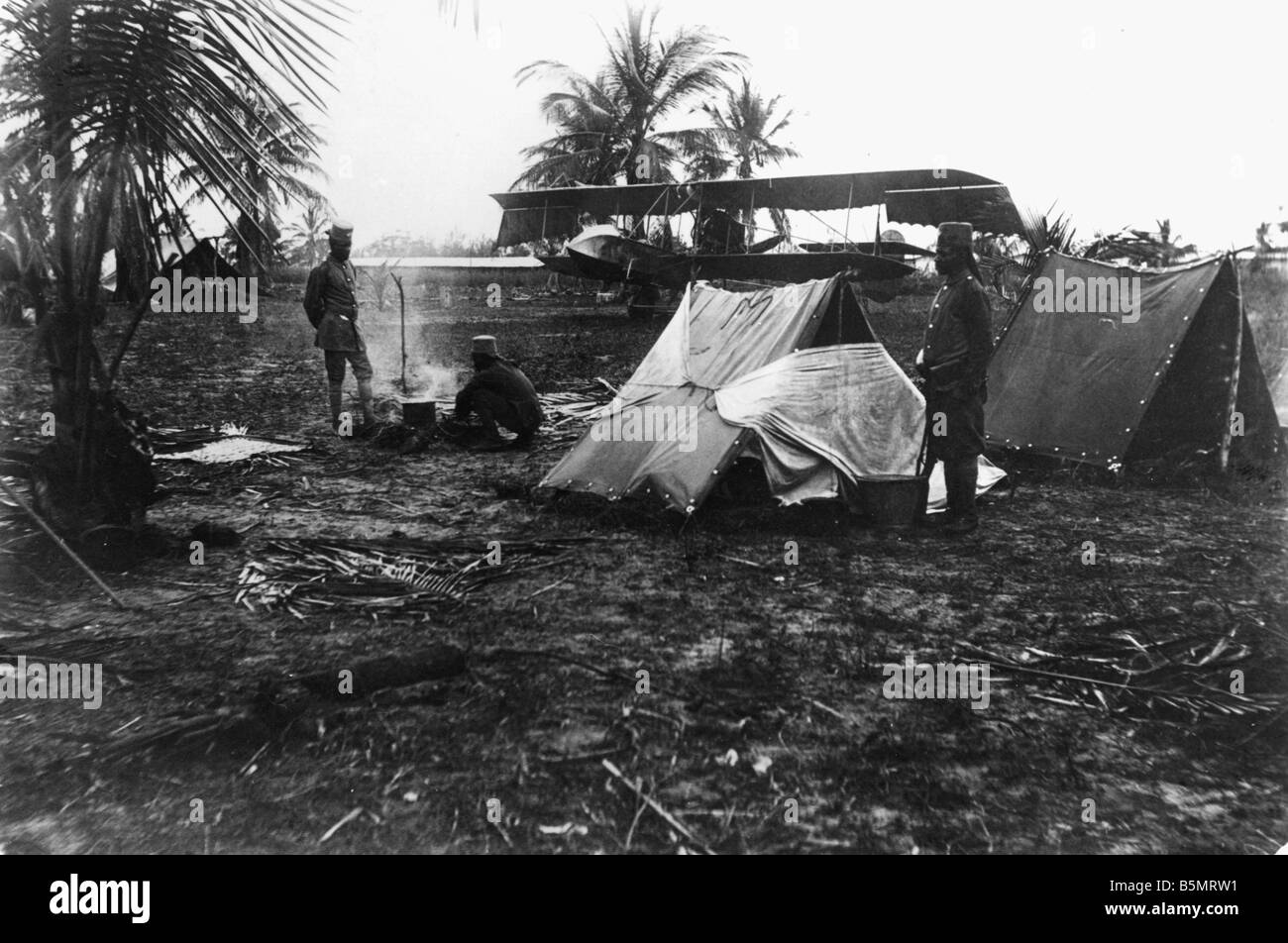 9AF 1914 A5 2 0 0 tentes par Askaris ger l'Afrique de l'Est Seconde Guerre mondiale 1 Guerre dans les colonies de l'Afrique de l'Est Tanzanie allemand maintenant Native auxili Banque D'Images