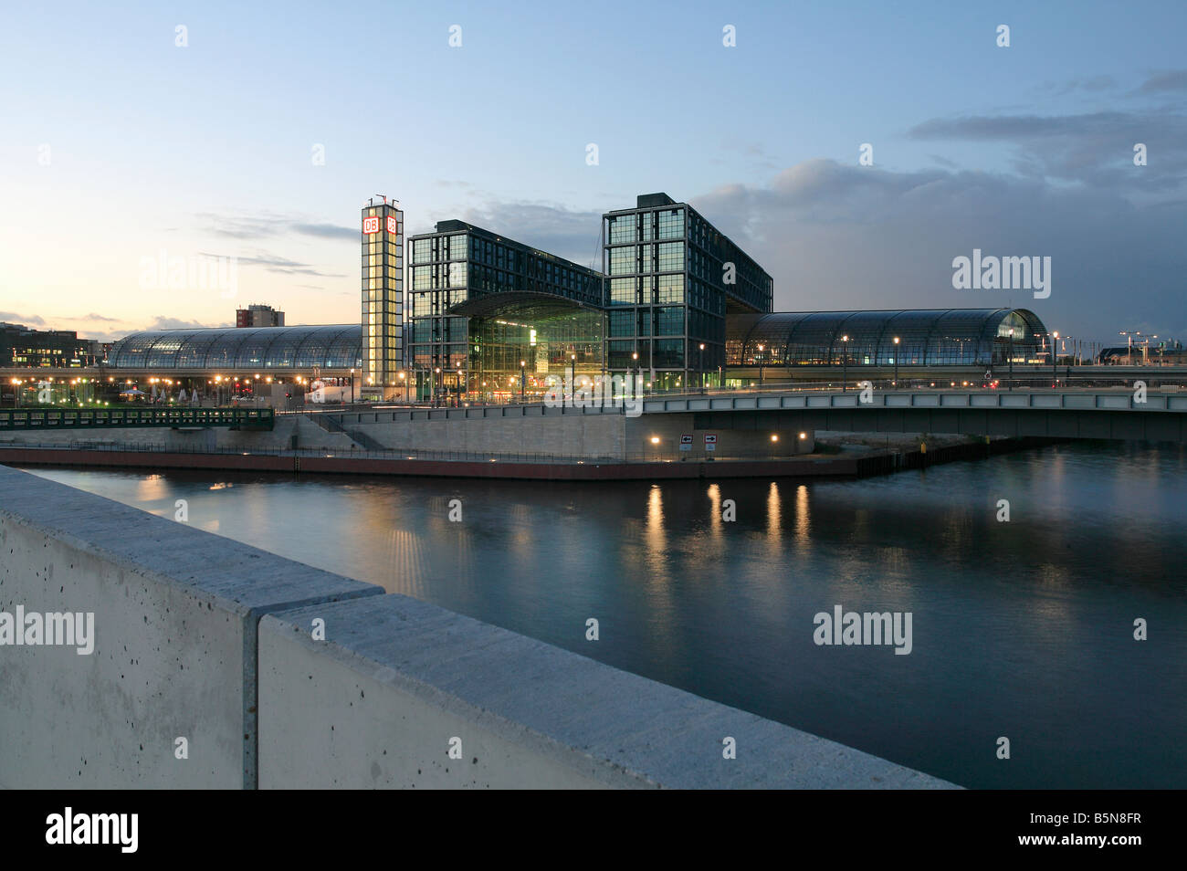 La gare centrale de Berlin, Allemagne Banque D'Images