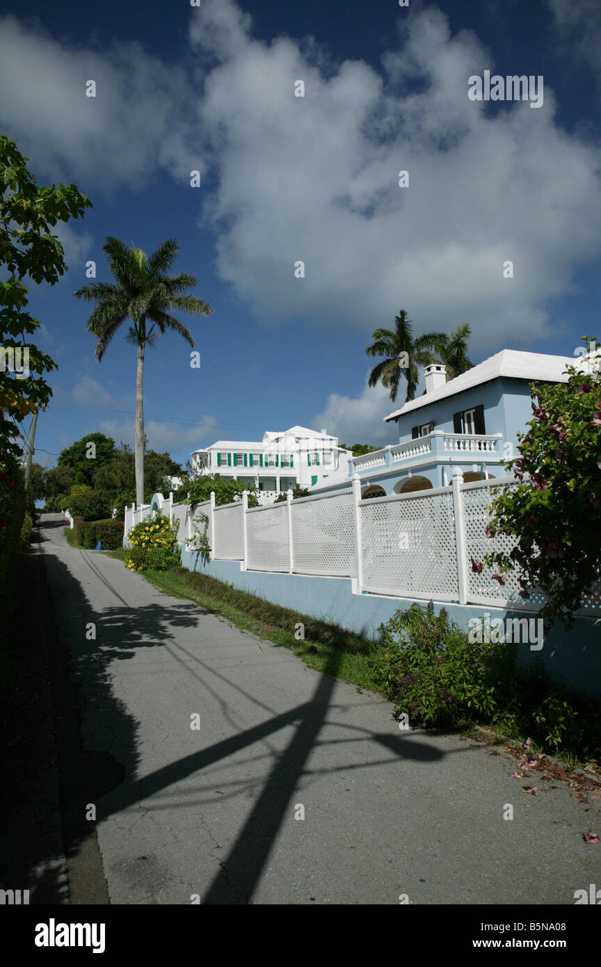 Cliché pris lors d'un matin, promenade le long de Pitts Bay Road, Pembroke Parish, Bermudes Banque D'Images