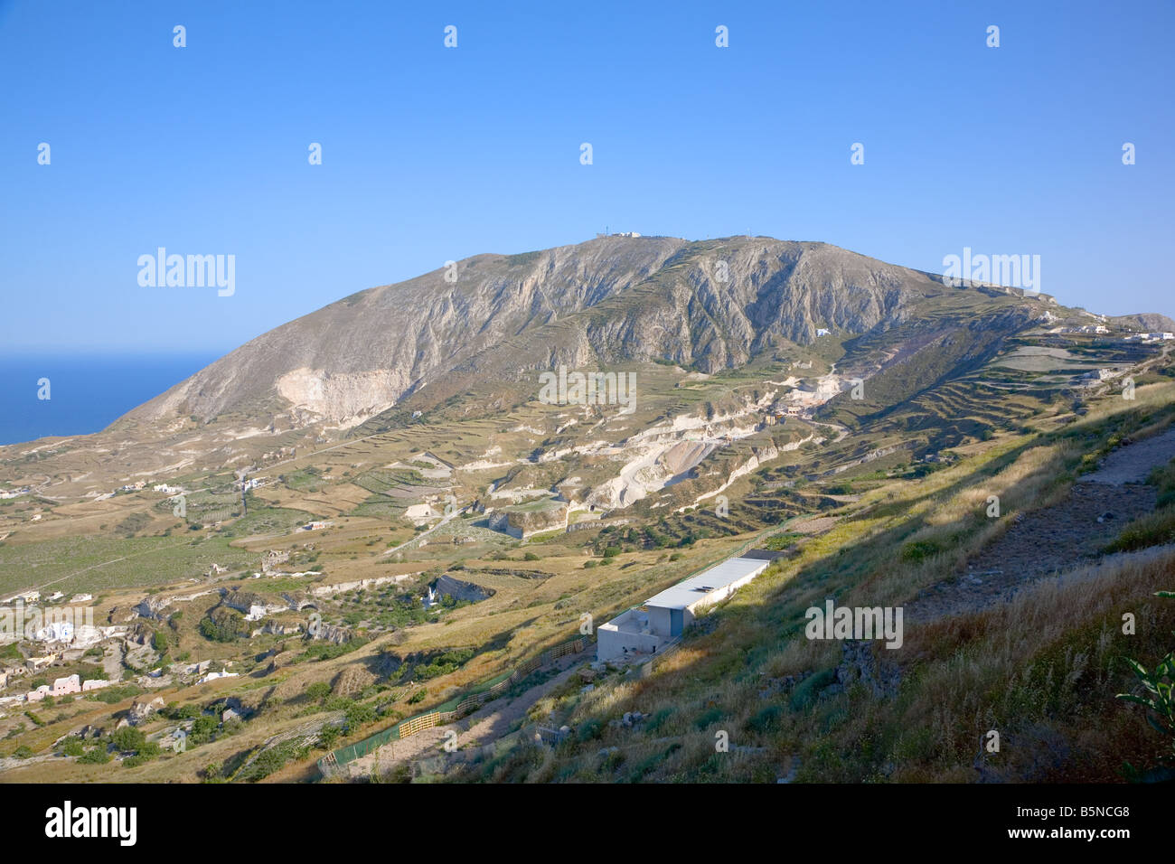 Profitis Ilias mountain, l'île de Santorin, Grèce Banque D'Images