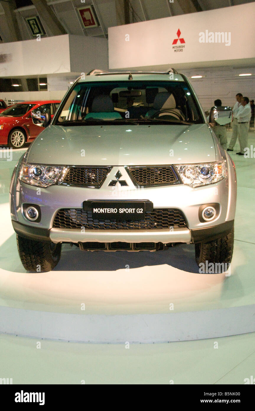 Les moteurs Mitsubishi Pajero Montero Nativa Sport Shogun 2 Banque D'Images