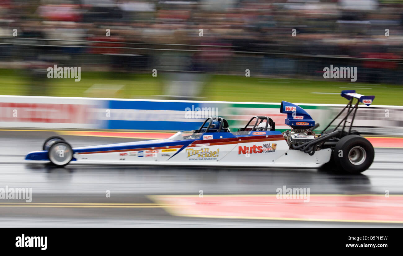Santa Pod's Dragster Écrous, Drag Racing à Santa Pod, Angleterre Banque D'Images