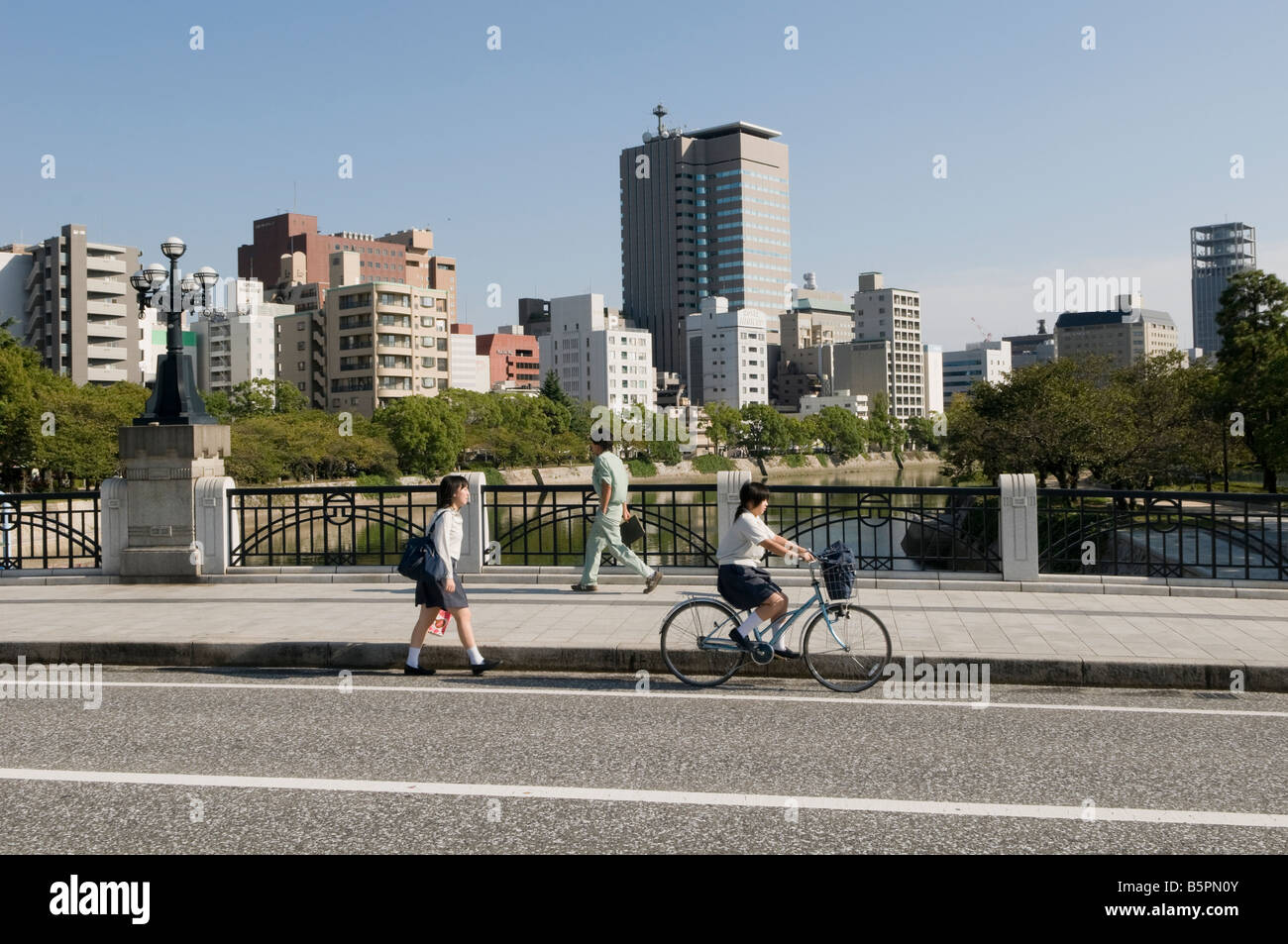 Bridge donnant sur Hiroshima Banque D'Images