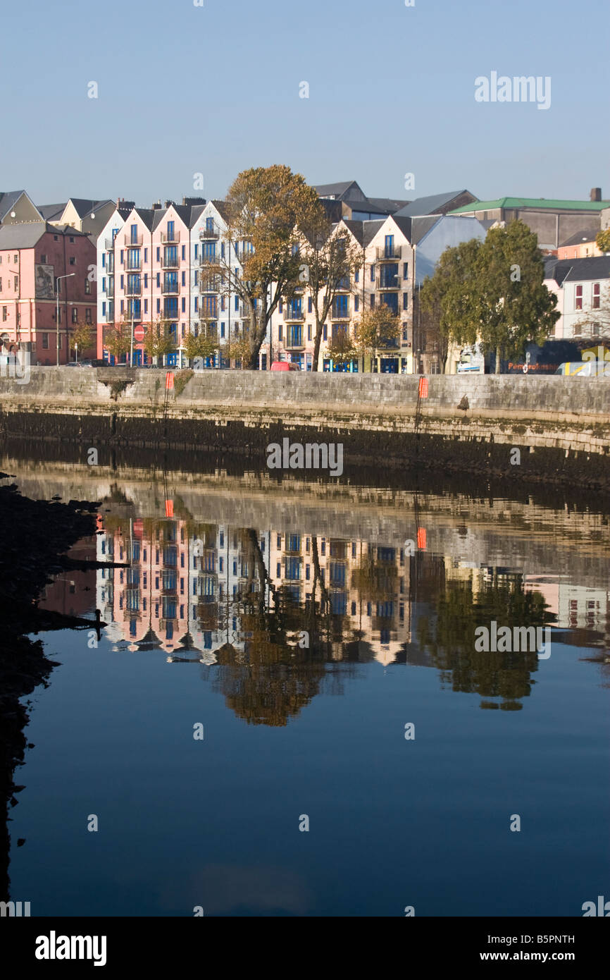 St Patricks Quay sur la rivière Lee Cork Irlande Banque D'Images