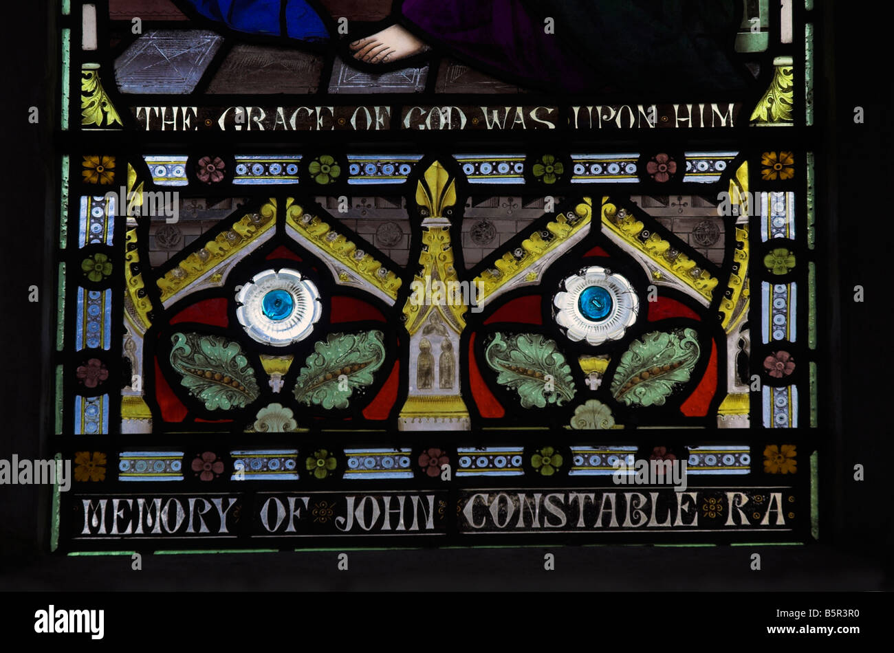 Un vitrail dans l'église à l'east Bergholt consacré à la vie de John Constable Banque D'Images