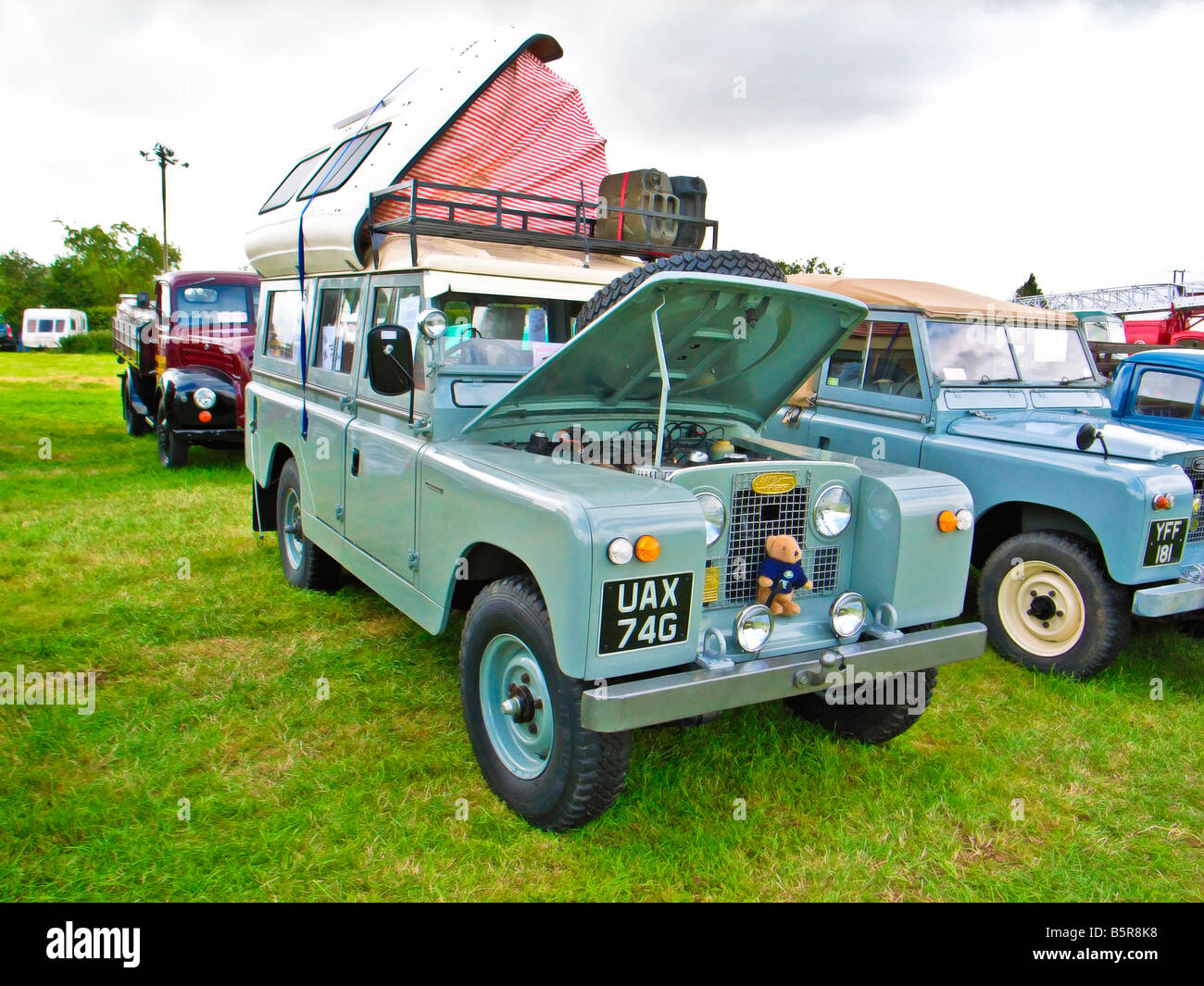 1969 série 2 Landrover converti par Dormobile dans un motorhome Banque D'Images