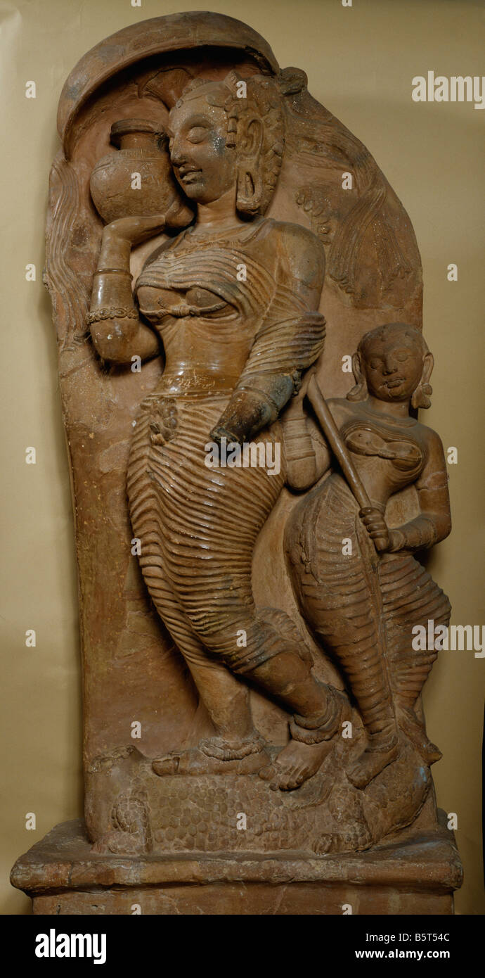 Déesse de la rivière Ganga sculpture indienne classique. Terre cuite. De l'entrée de temple à Ahichchatra 5e siècle. Musée National Banque D'Images