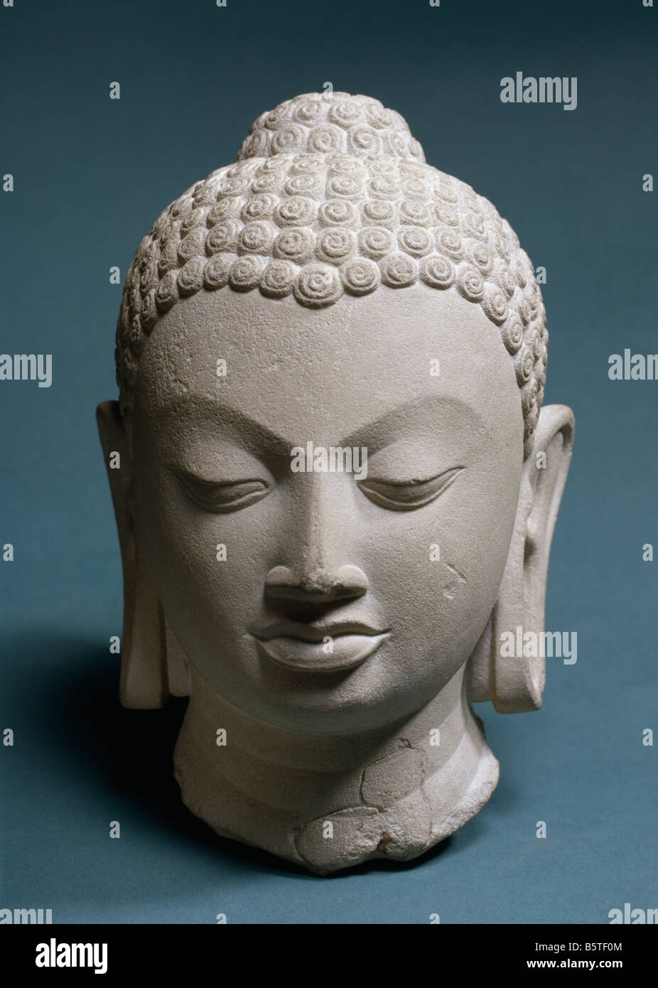 Tête de Bouddha grès de Garnath ( ?)Musée National de New Delhi 47,20 Banque D'Images