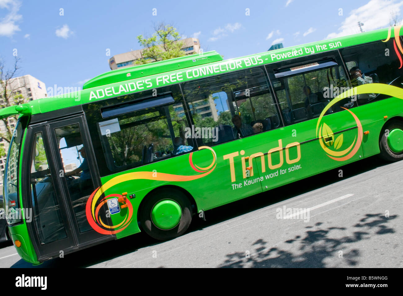 Tindo Solar Electric Bus Powered fournissant gratuitement les transports publics à Adelaide, Australie du Sud Banque D'Images