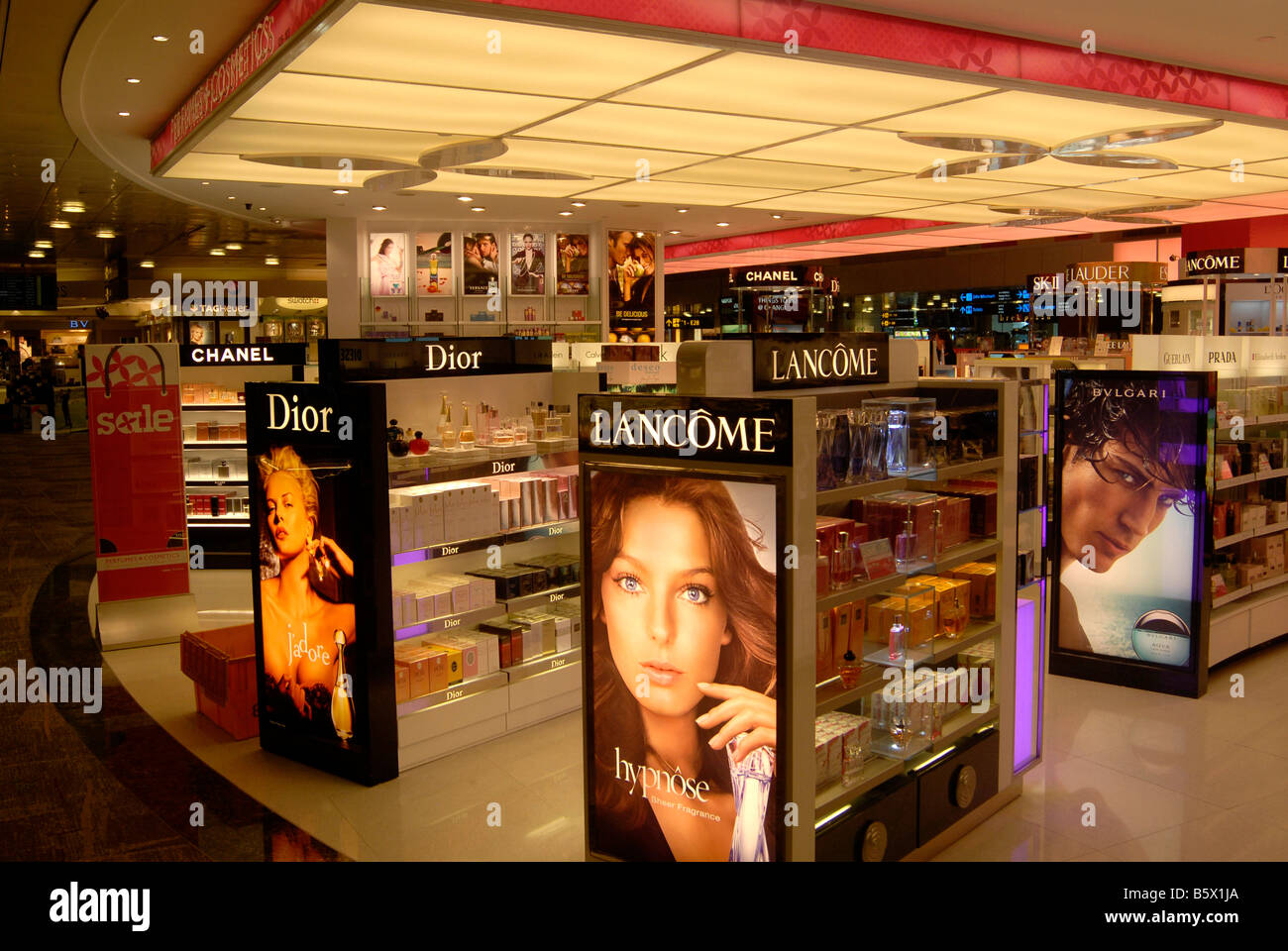 Tax free shop de l'aéroport Changi de Singapour Banque D'Images