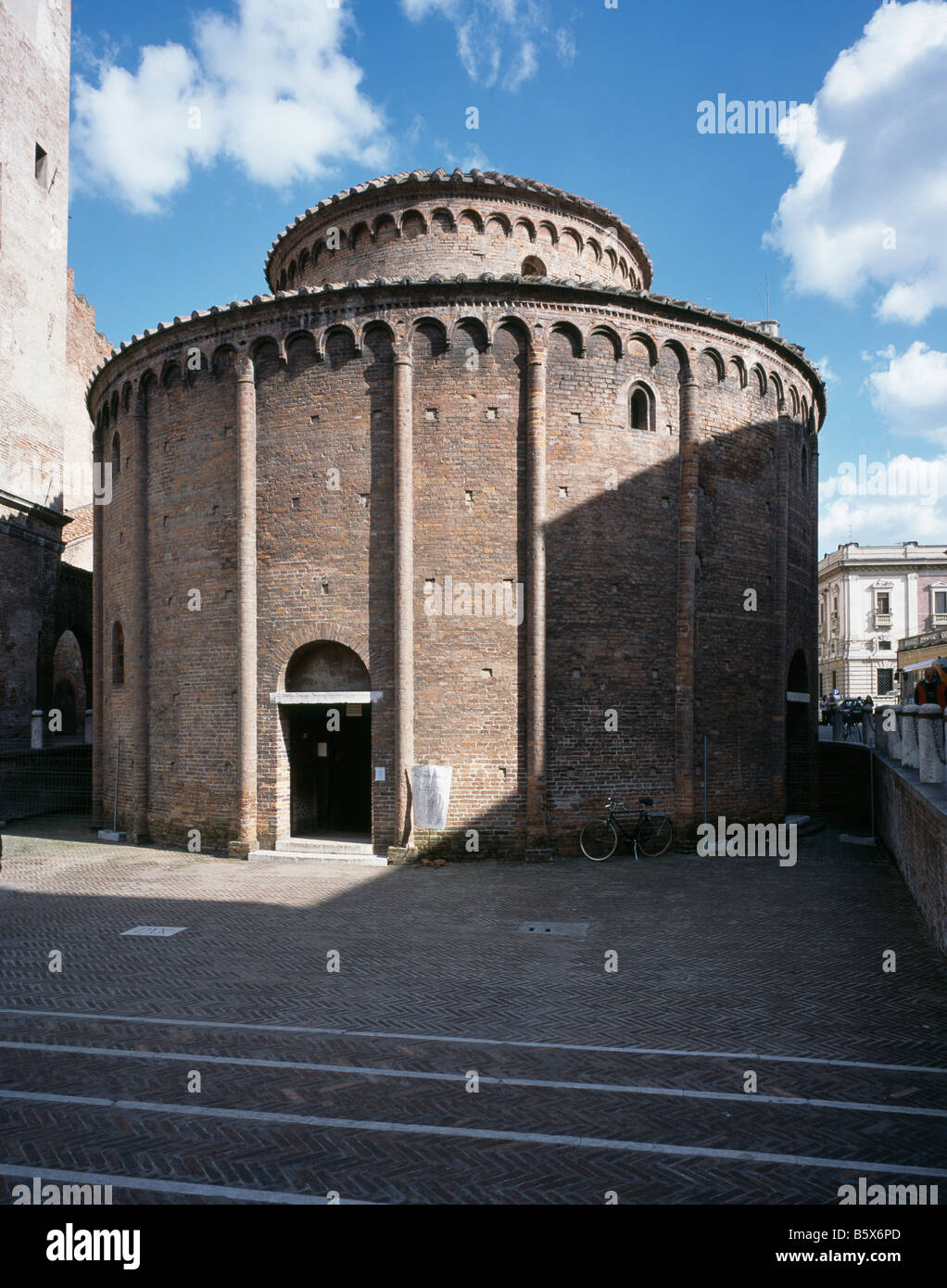 Mantoue Rotonda de San Lorenzo Banque D'Images