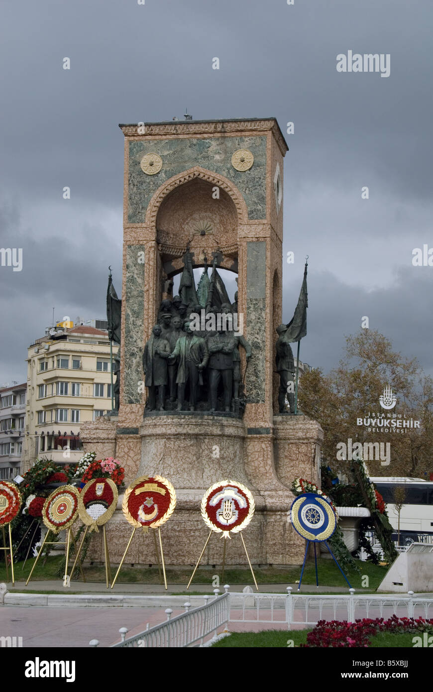 Monument de la République la place Taksim Istanbul Banque D'Images