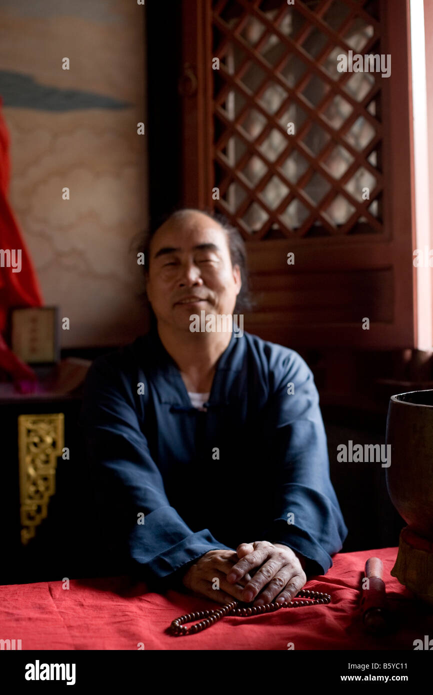Un moine taoïste à Beijing, Chine Banque D'Images