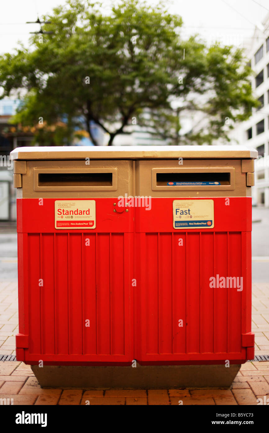 Post Box Wellington New Zealand Banque D'Images