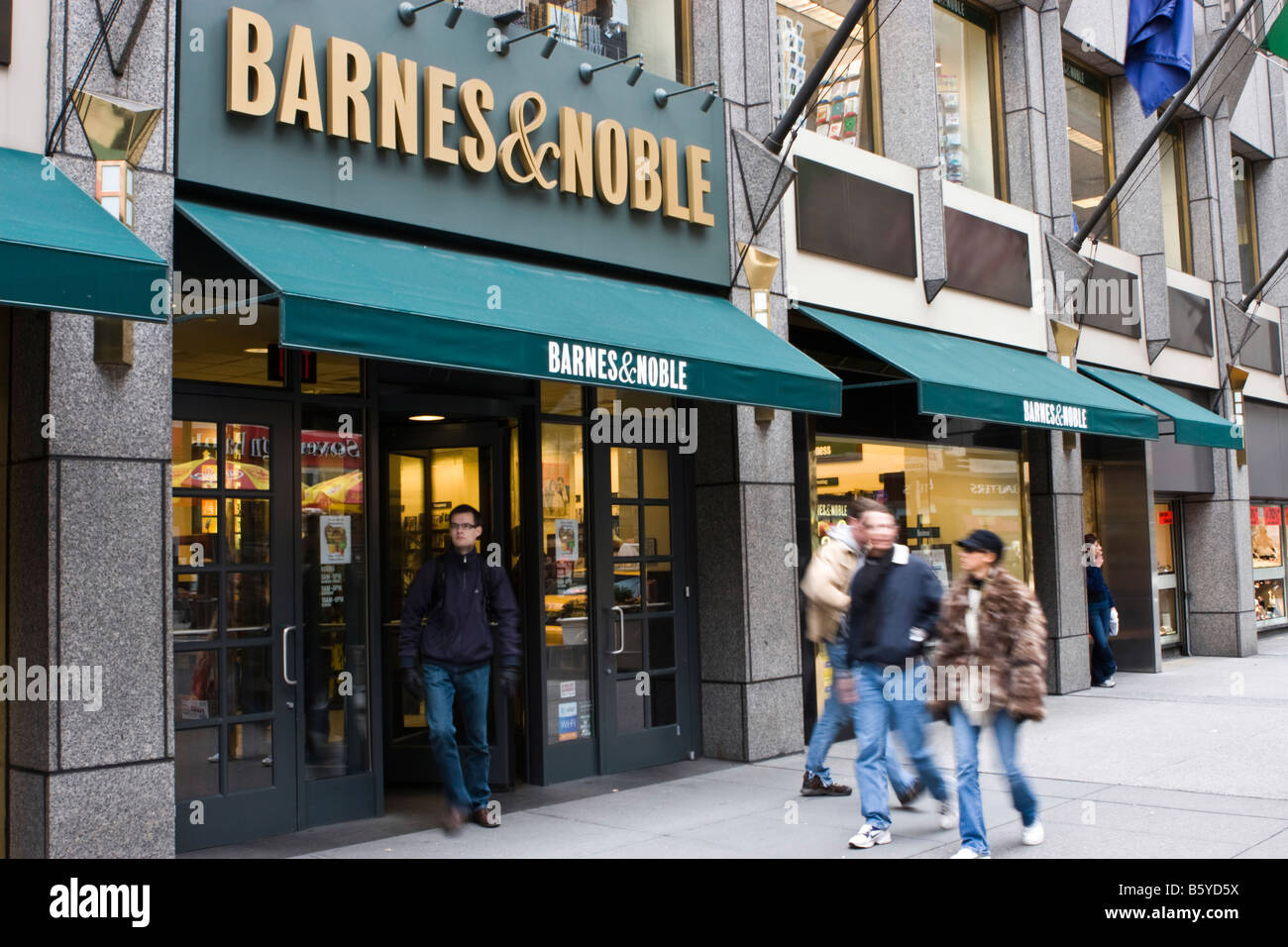 Un magasin Barnes & Noble est vu à New York, New York Banque D'Images