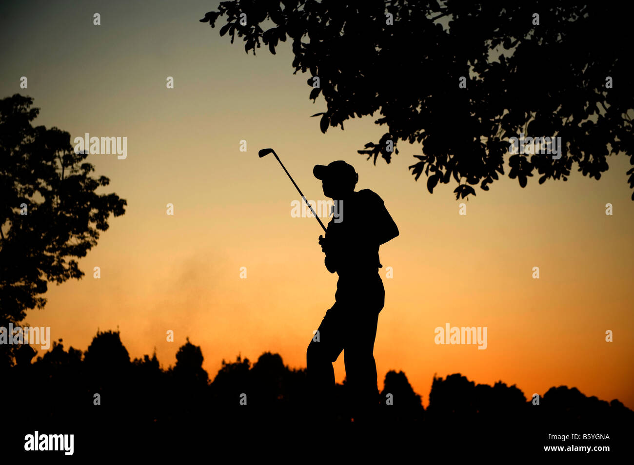 Pablo Larrazabal d'Espagne participe au soir lors de la 50e Golf UBS Hong Kong Open Championship 2008 Banque D'Images