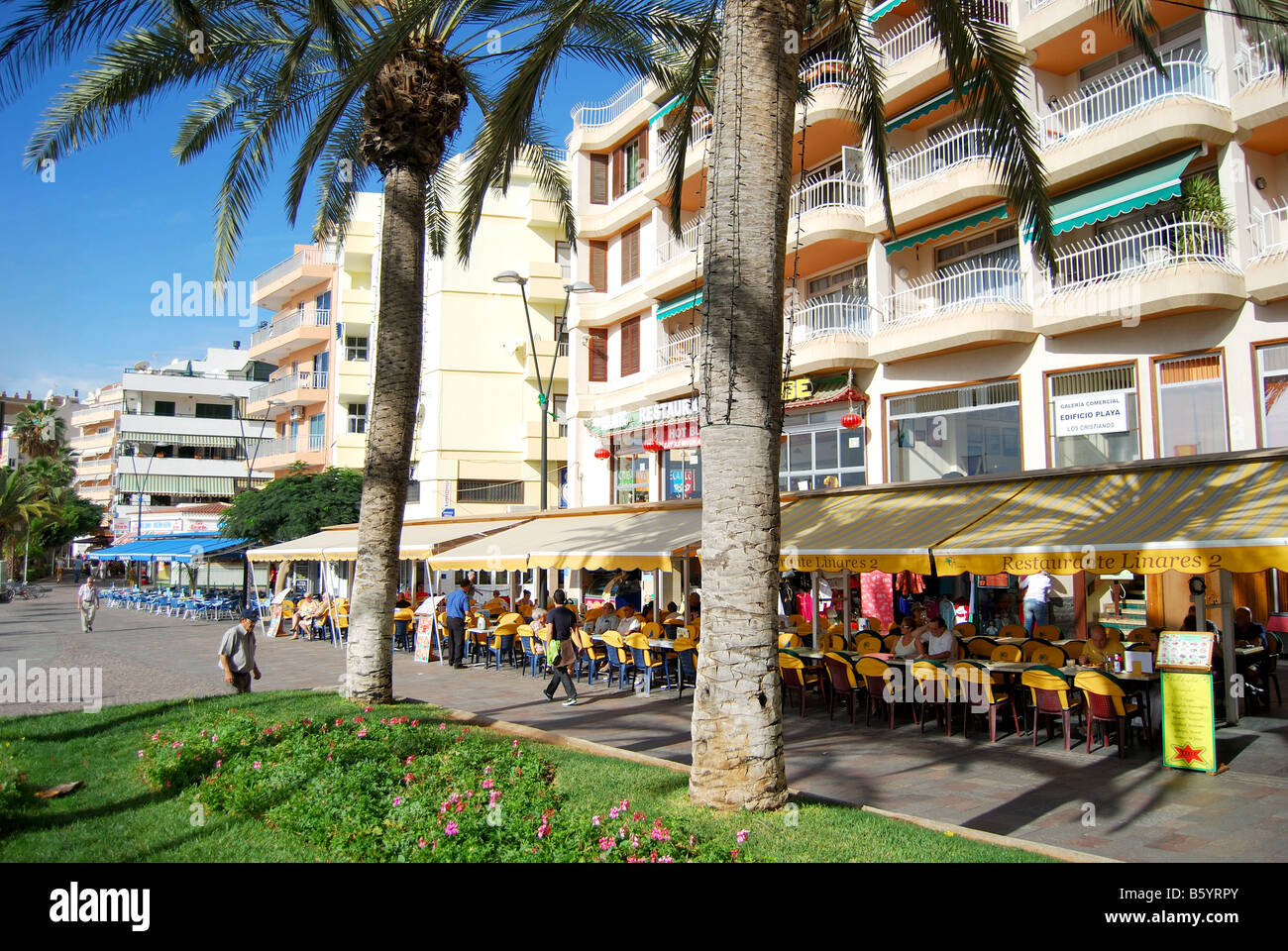 La promenade de restaurants, Los Cristianos, Tenerife, Canaries, Espagne Banque D'Images