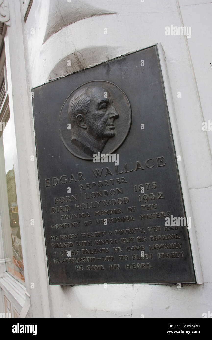 Edgar Wallace Plaque reporter Ludgate Circus LOndon GB UK Banque D'Images