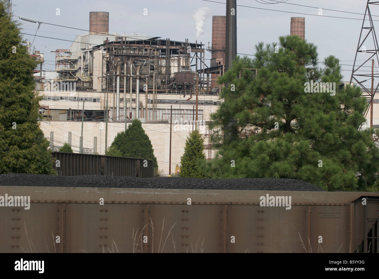 Centrale électrique alimentée au charbon à Dutch Gap Virginia Banque D'Images
