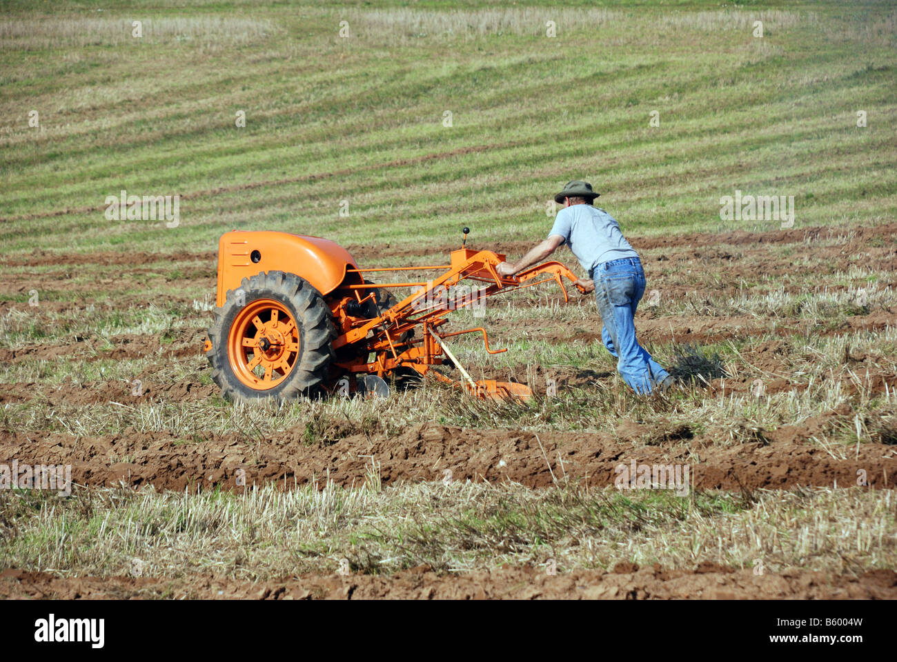 Deux roues Vintage British Anzani cheval de fer le tracteur à la Surrey County Labour Country Fair 2008 La British Anzani Banque D'Images