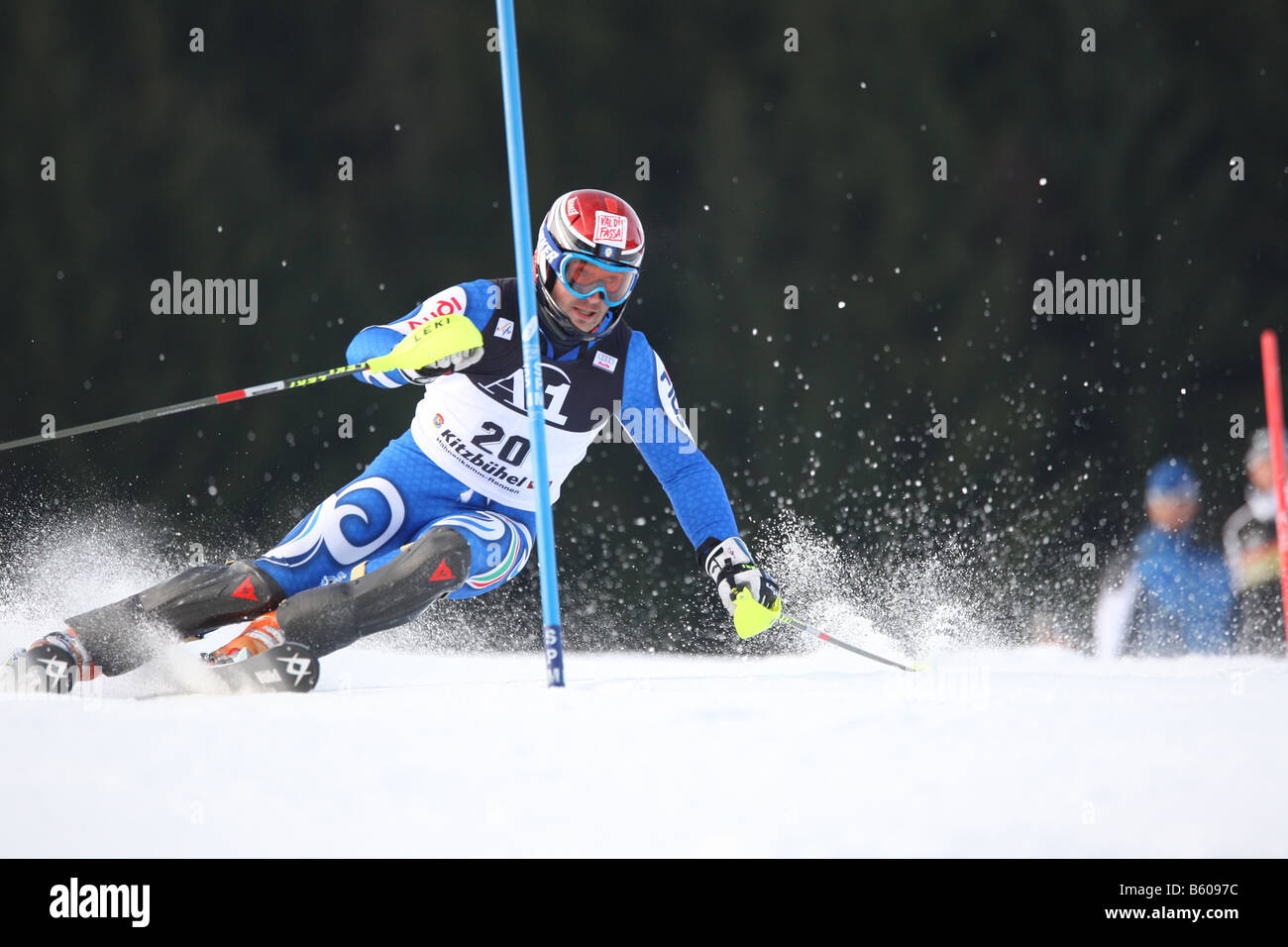 KITZBUHEL AUTRICHE JAN 20 DEVILLE Cristian ITA en compétition dans l'AUDI FIS Ski alpin course de slalom de la coupe du monde 2001 2008 Banque D'Images