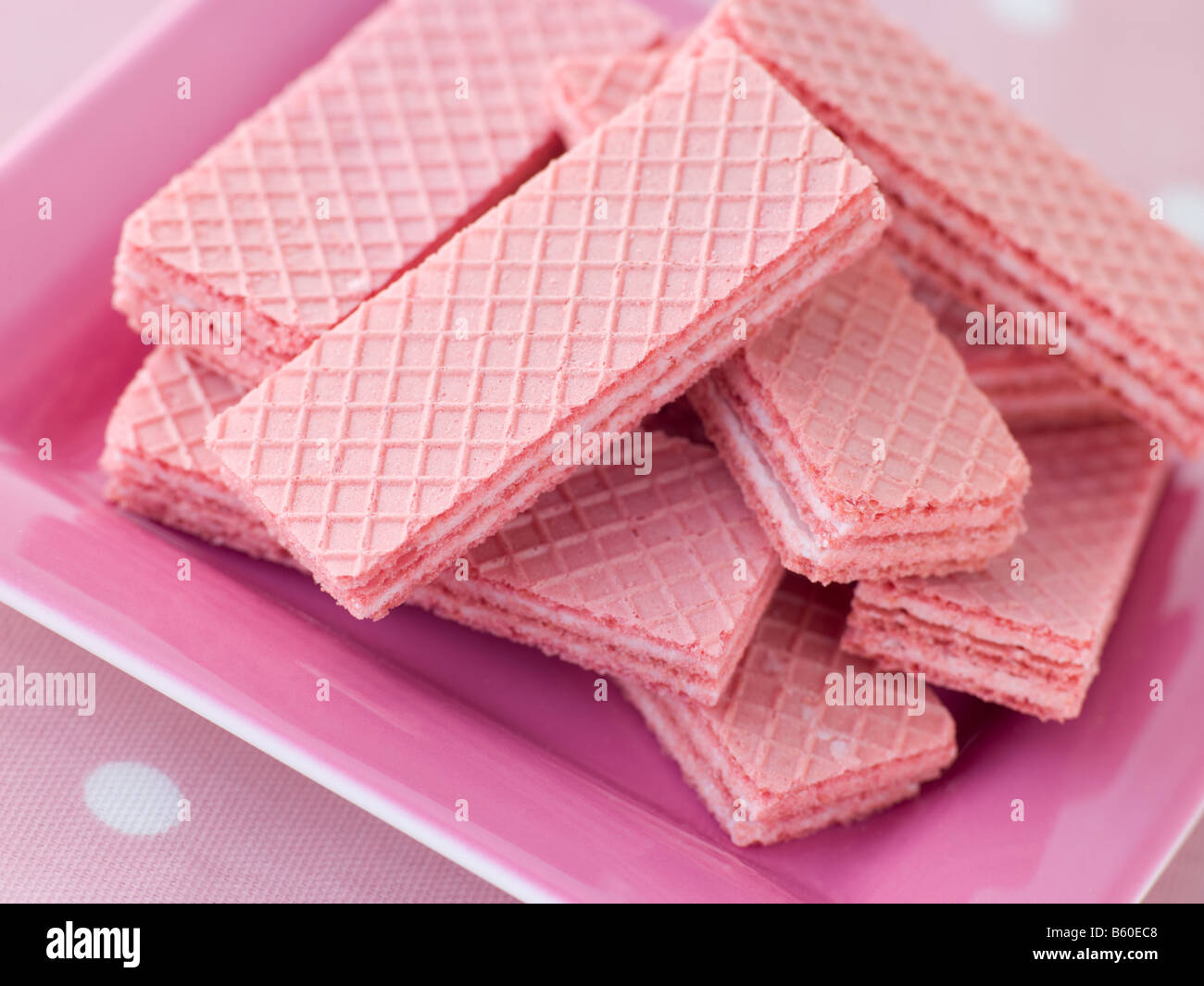 Biscuits gaufrette rose Banque D'Images