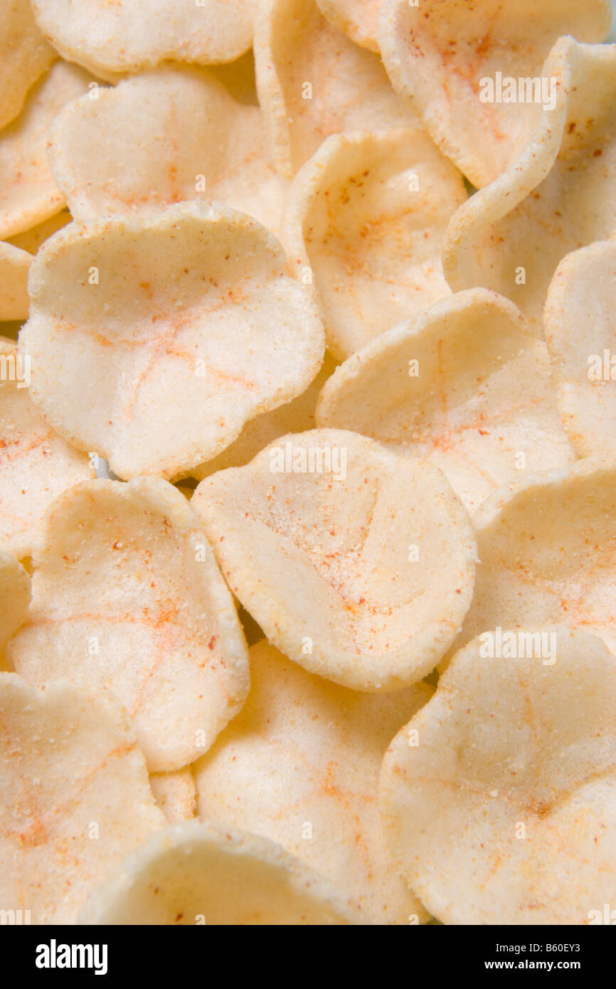 Des collations à saveur de crevettes Pâte de pommes de terre Banque D'Images