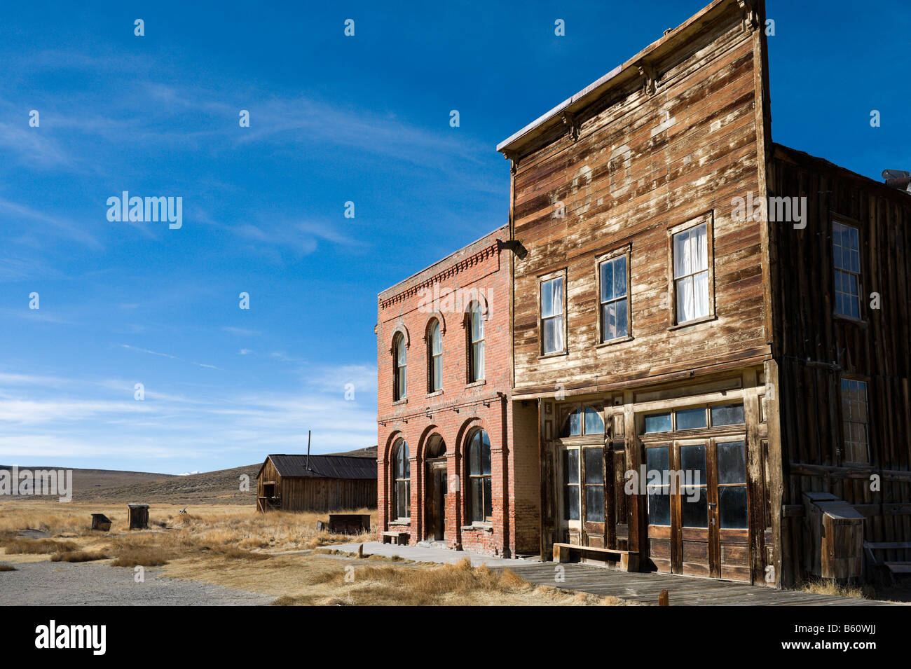 Le Dechambeau Hotel & bureau de poste, Rue Principale, 19thC ville fantôme de Bodie, près de Bridgepor,t de la Sierra Nevada, en Californie Banque D'Images