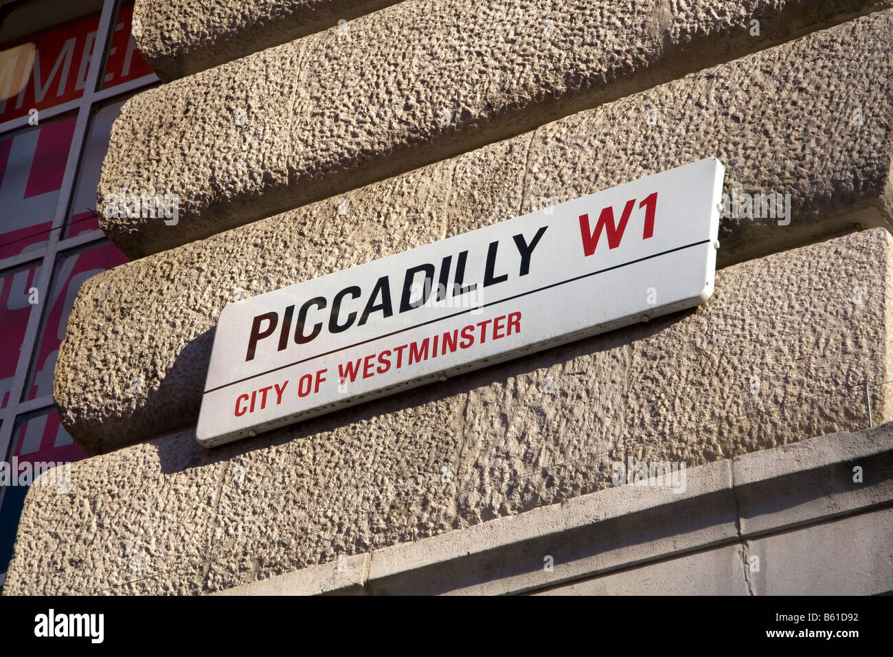 Piccadilly street sign dans la ville de Londres en Angleterre Banque D'Images