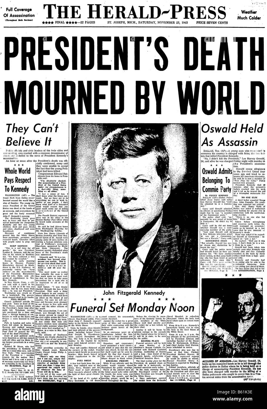 Première page d'un journal américain de 1963 à propos de l'assassinat de JFK Banque D'Images