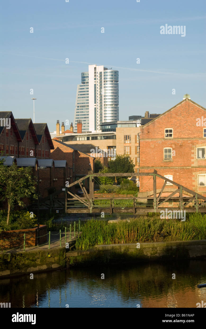 Bridgewater Place et rivière Aire Leeds UK Banque D'Images