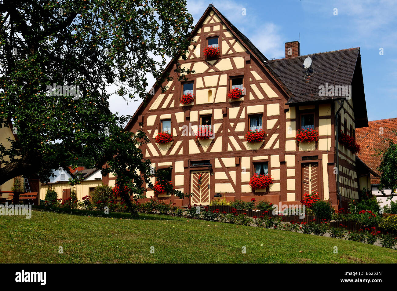 Maison de Franconie avec jardin, Grossbellhofen, Middle Franconia, Bavaria, Germany, Europe Banque D'Images